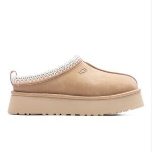 UGG Women's Tazz slipper in Sand - size 7